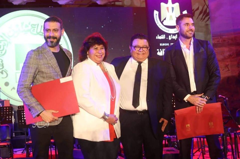 نتيجة بحث الصور عن ‪award ceremony‬‏