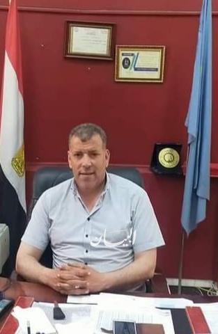 عادل داود