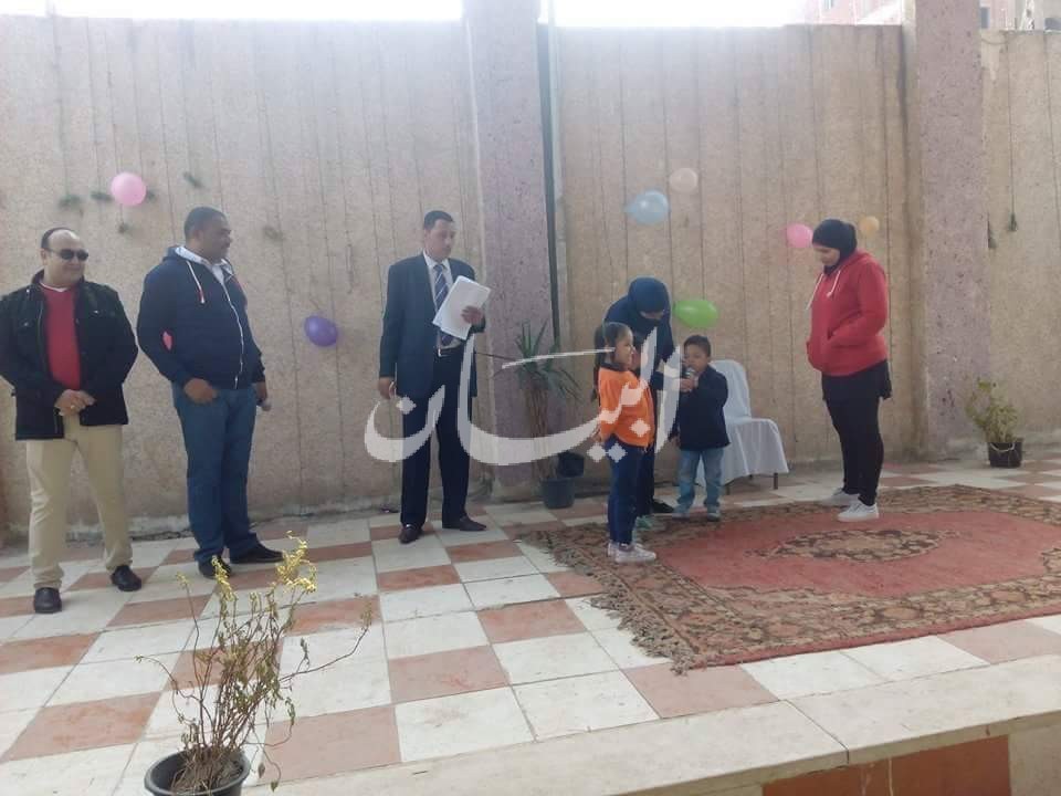 received_1444554318907706